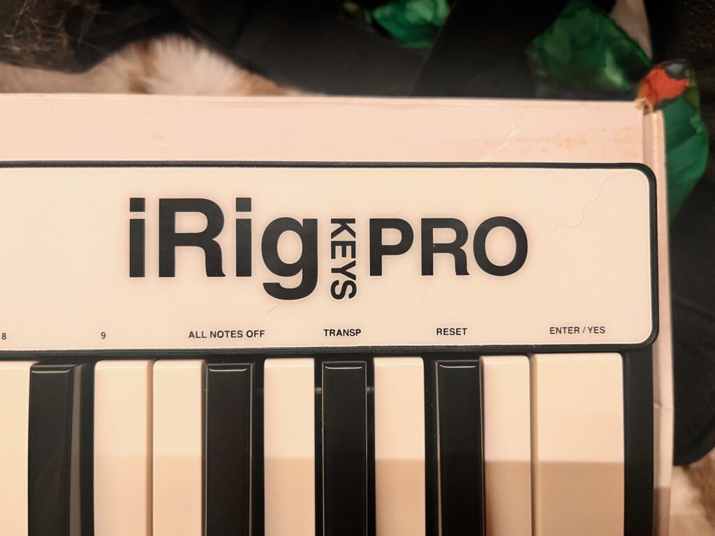 thumbnail of iRig Key pro -1
